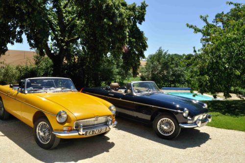 Classic Cars in Gers MGB en location